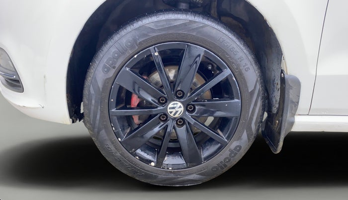 2016 Volkswagen Polo HIGHLINE1.2L, Petrol, Manual, 48,746 km, Left Front Wheel
