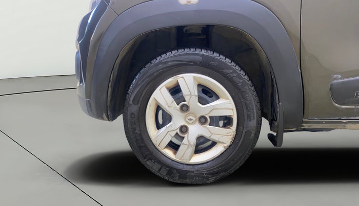 2017 Renault Kwid RXT 0.8, Petrol, Manual, 33,468 km, Left Front Wheel