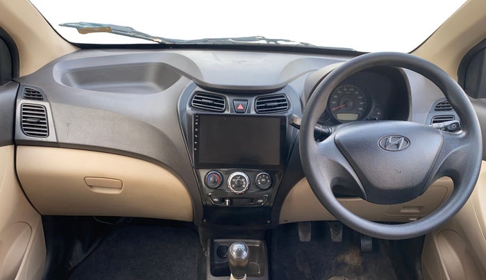 2017 Hyundai Eon ERA +, Petrol, Manual, 68,860 km, Dashboard