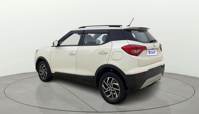 2023 Mahindra XUV300 W8 (O) 1.5 DIESEL AMT, Diesel, Automatic, 90,866 km, Left Back Diagonal