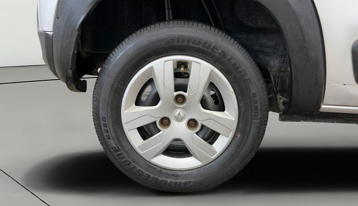 2016 Renault Kwid RXT 0.8, Petrol, Manual, 55,885 km, Right Rear Wheel