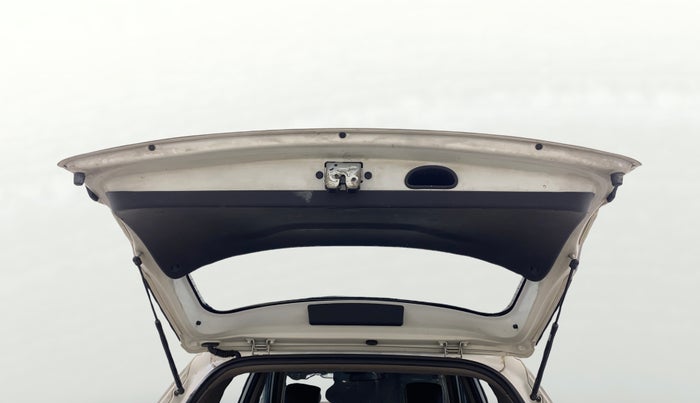 2016 Hyundai Creta S 1.4 DIESEL, Diesel, Manual, 1,07,929 km, Boot Door Open