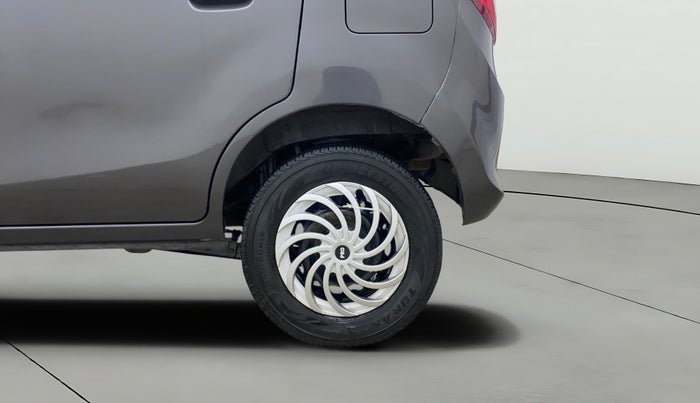 2016 Maruti Alto 800 LXI, Petrol, Manual, 1,16,703 km, Left Rear Wheel