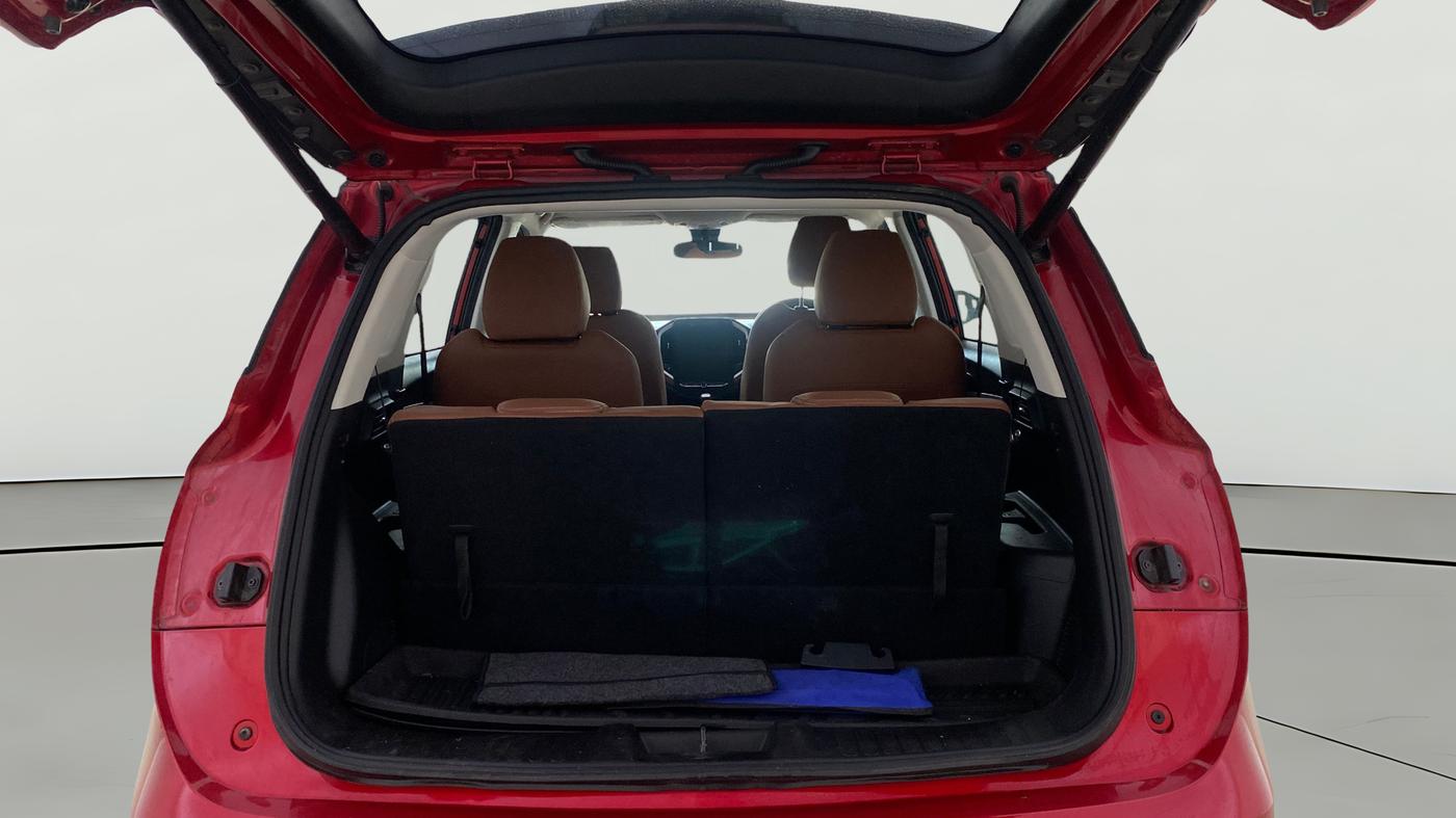 2022 MG HECTOR PLUS SHARP 1.5 PETROL TURBO HYBRID MT 6-STR, Petrol, Manual, 23,384 km, Boot Open Zoomed View