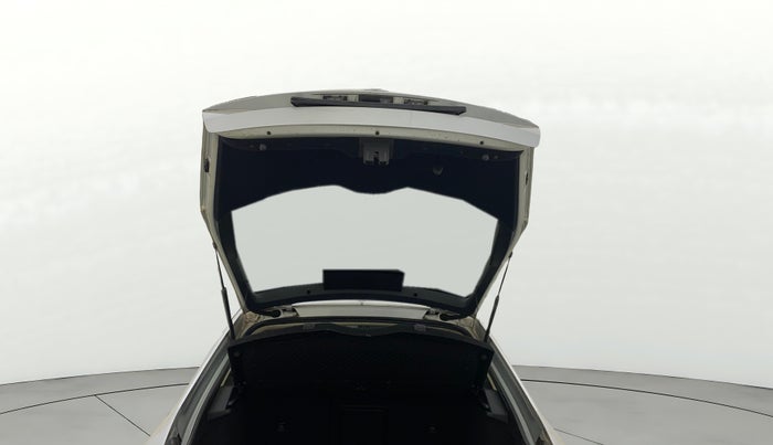 2016 Skoda Octavia 2.0 TDI CR STYLE PLUS AT, Diesel, Automatic, 60,469 km, Boot Door Open