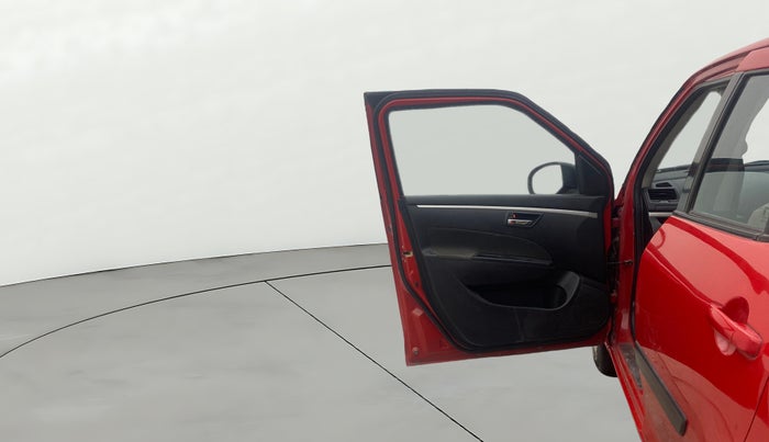 2017 Maruti Swift VXI, Petrol, Manual, 43,596 km, LHS Front Door