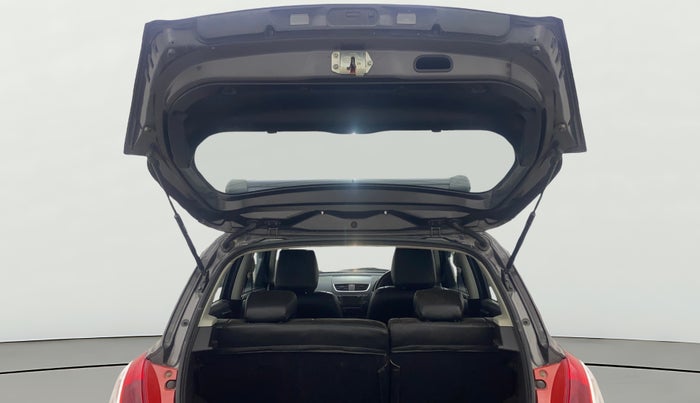 2017 Maruti Swift ZXI, Petrol, Manual, 70,066 km, Boot Door Open