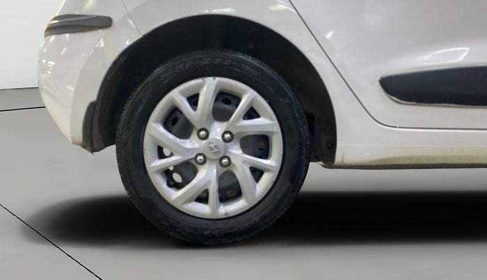 2019 Hyundai Grand i10 SPORTZ 1.2 KAPPA VTVT, Petrol, Manual, 1,00,189 km, Right Rear Wheel