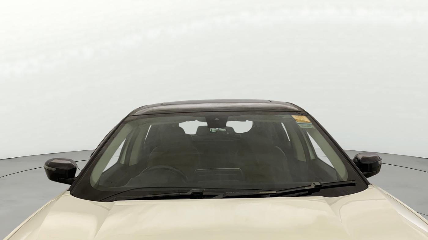 2020 Tata Harrier XZ PLUS 2.0L DUAL TONE, Diesel, Manual, 1,32,979 km, Front Windshield