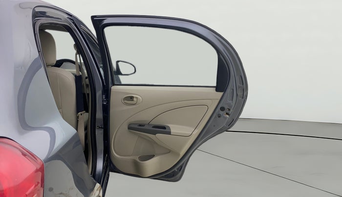 2015 Toyota Etios Liva G, Petrol, Manual, 43,686 km, RHS Rear Door