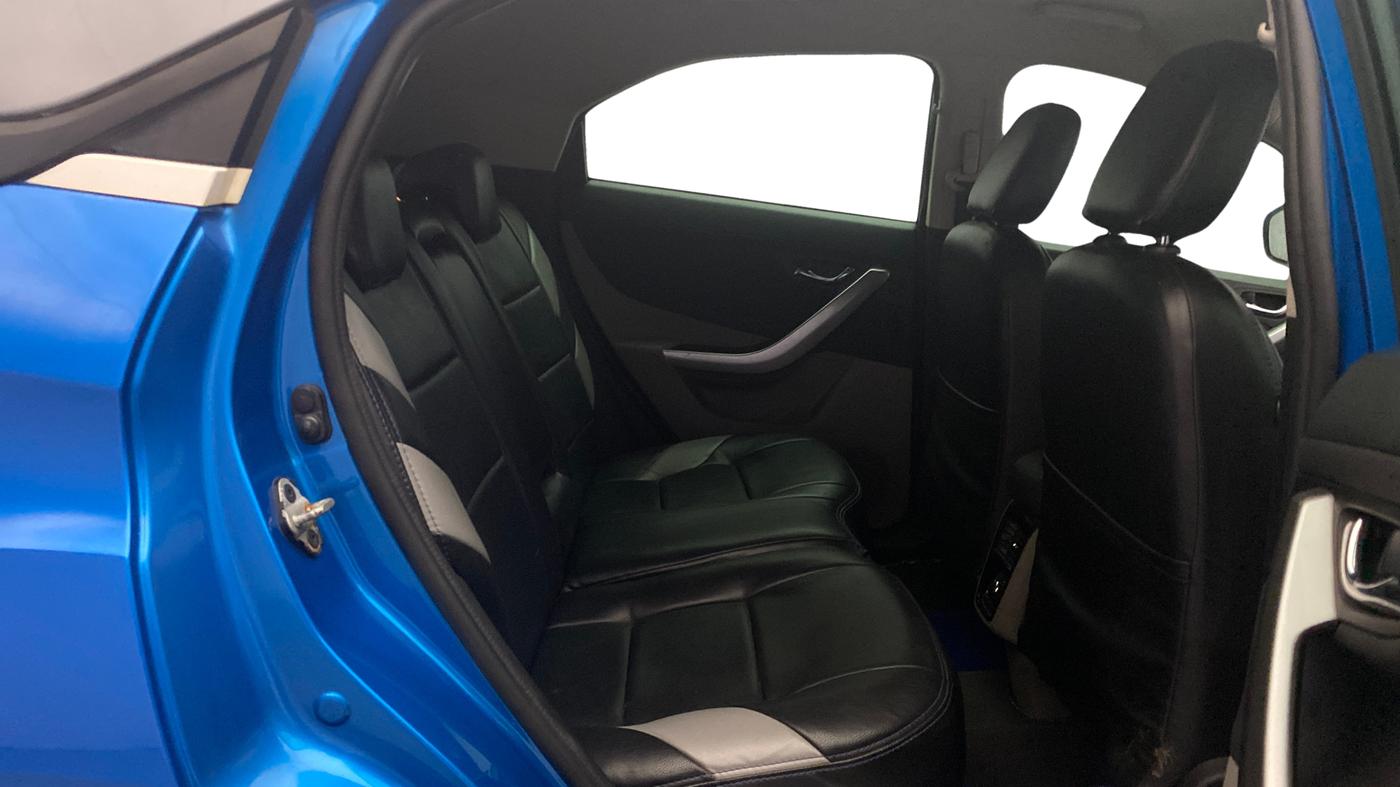 2018 Tata NEXON XZ PLUS PETROL, Petrol, Manual, 84,572 km, Right Side Rear Door Cabin