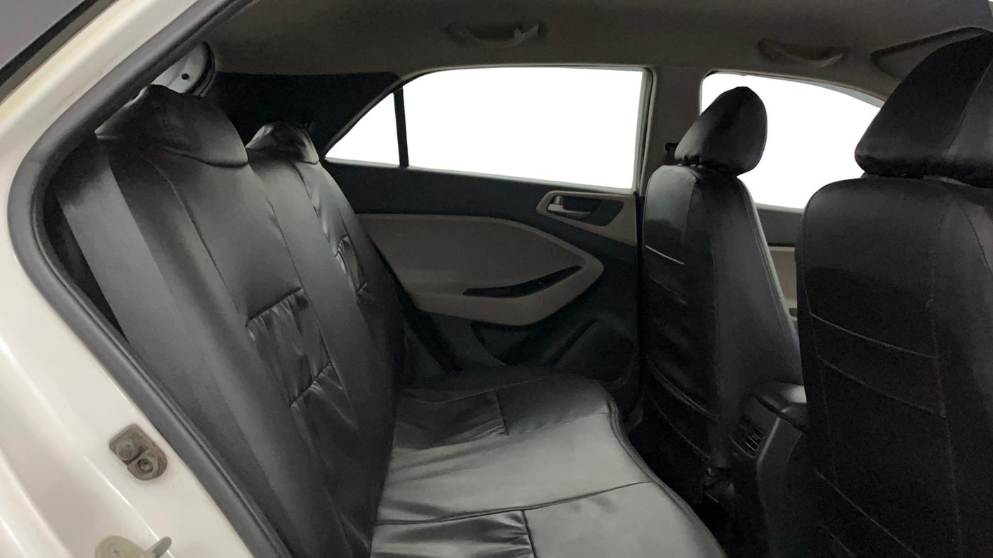 2018 Hyundai Elite i20 MAGNA EXECUTIVE 1.2, Petrol, Manual, 67,202 km, Right Side Rear Door Cabin