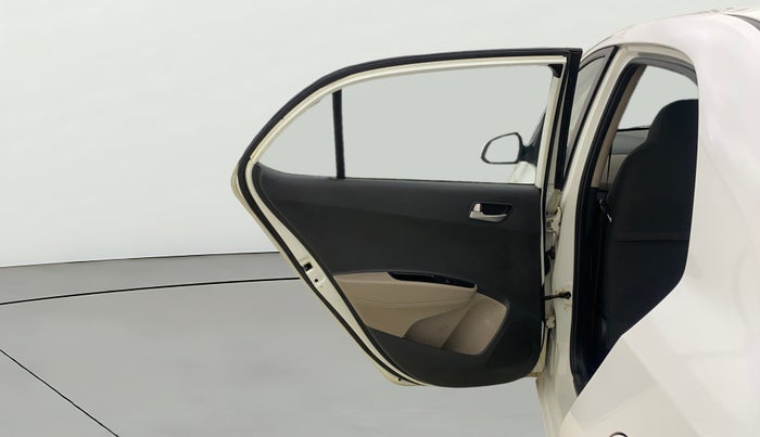 2014 Hyundai Xcent S 1.2, Petrol, Manual, 1,33,901 km, LHS Rear Door