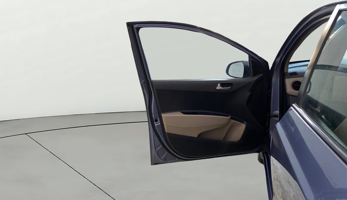 2014 Hyundai Xcent S 1.2, Petrol, Manual, 41,829 km, LHS Front Door