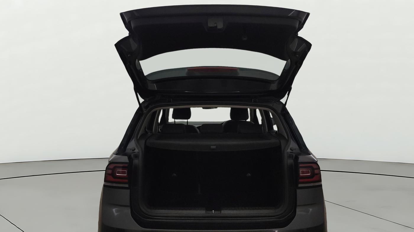 2023 Volkswagen TAIGUN TOPLINE 1.0 TSI AT, Petrol, Automatic, 33,166 km, Boot Door Open