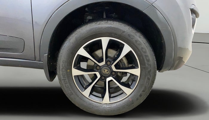 2019 Tata NEXON XMA PETROL, Petrol, Automatic, 46,037 km, Right Front Wheel