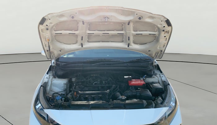 2022 Hyundai NEW I20 MAGNA 1.2 MT, Petrol, Manual, 55,771 km, Open Bonet