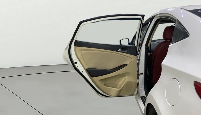 2017 Hyundai Verna 1.6 CRDI SX, Diesel, Manual, 1,00,677 km, LHS Rear Door