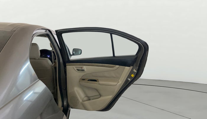 2018 Maruti Ciaz DELTA 1.5 SHVS MT PETROL, Petrol, Manual, 82,158 km, RHS Rear Door