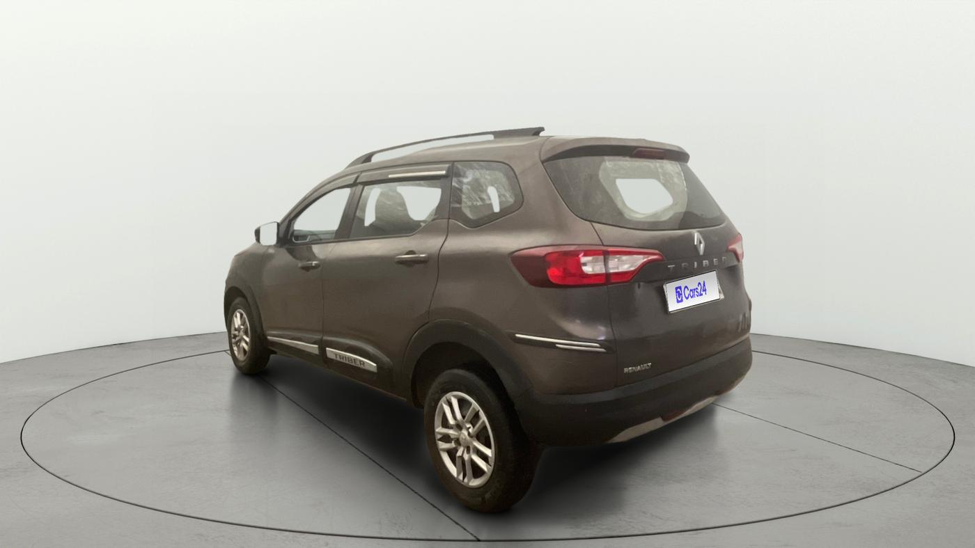 2022 Renault TRIBER RXT, Petrol, Manual, 47,166 km, Left Back Diagonal