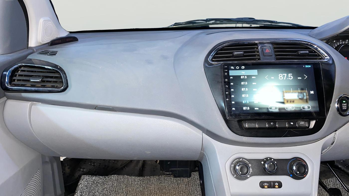 2022 Tata TIGOR XZ PETROL, CNG, Manual, 45,689 km, Air Conditioner