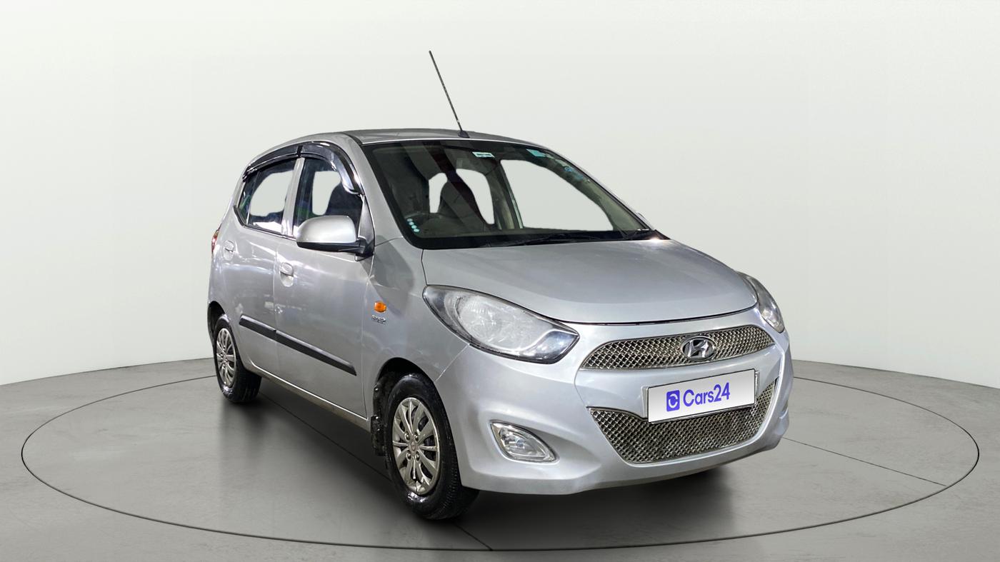 2015 Hyundai i10 SPORTZ 1.1, Petrol, Manual, 62,966 km, SRP