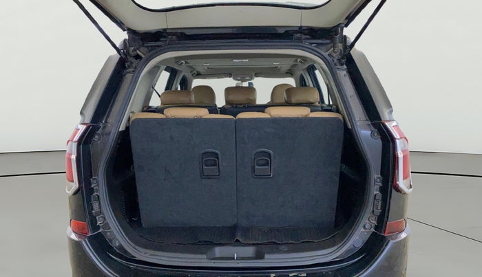 2021 Mahindra XUV500 W9 AT, Diesel, Automatic, 67,343 km, Boot Open Zoomed View