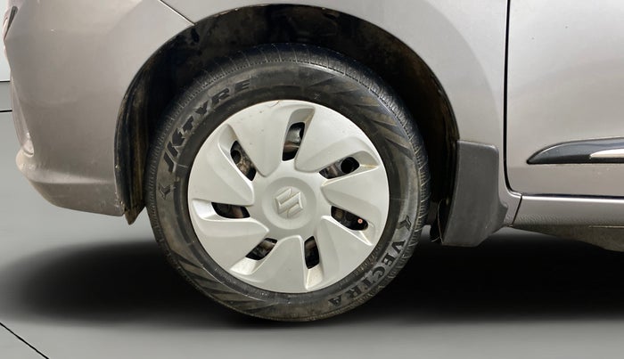 2019 Maruti Celerio VXI, Petrol, Manual, 26,158 km, Left Front Wheel