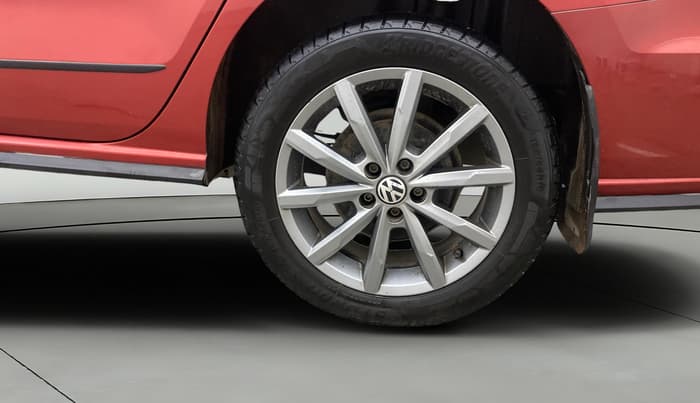 2019 Volkswagen Vento HIGHLINE PLUS 1.2 AT, Petrol, Automatic, 91,070 km, Left Rear Wheel