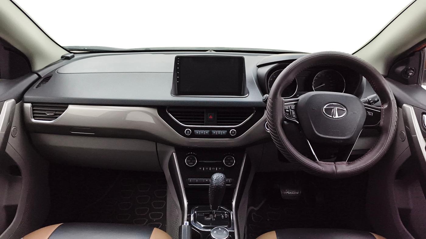 2018 Tata NEXON XZA PLUS DIESEL DUAL TONE, Diesel, Automatic, 40,712 km, Dashboard