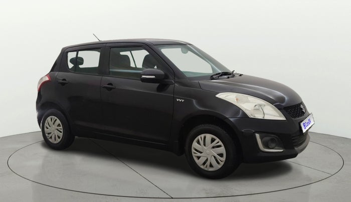 2015 Maruti Swift VXI, Petrol, Manual, 68,004 km, Right Front Diagonal