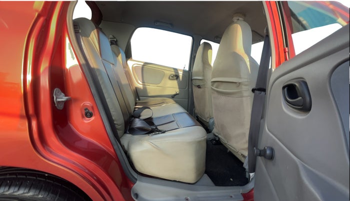 2012 Maruti Alto K10 VXI, Petrol, Manual, 47,187 km, Right Side Rear Door Cabin