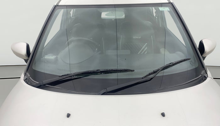 2017 Maruti IGNIS DELTA 1.2, Petrol, Manual, 50,118 km, Front Windshield