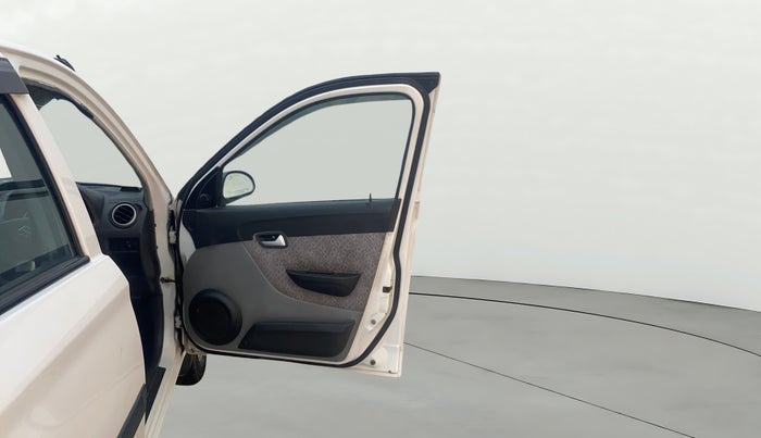 2017 Maruti Alto 800 VXI, Petrol, Manual, 1,00,241 km, RHS Front Door