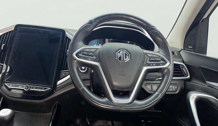 2021 MG HECTOR SHARP 2.0 DIESEL DUAL TONE, Diesel, Manual, 90,805 km, Steering Wheel Close Up