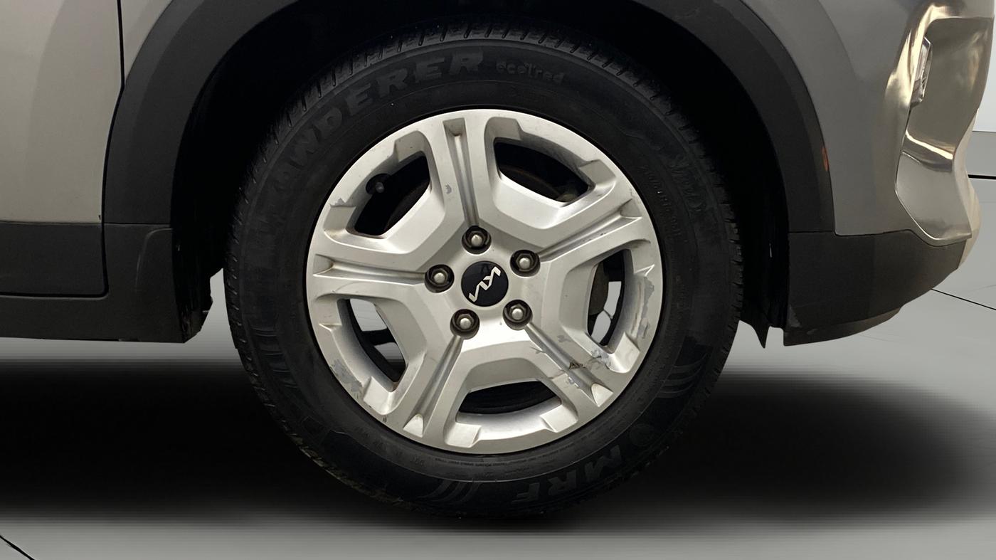 2021 KIA SONET HTK PLUS 1.2, Petrol, Manual, 72,196 km, Right Front Wheel
