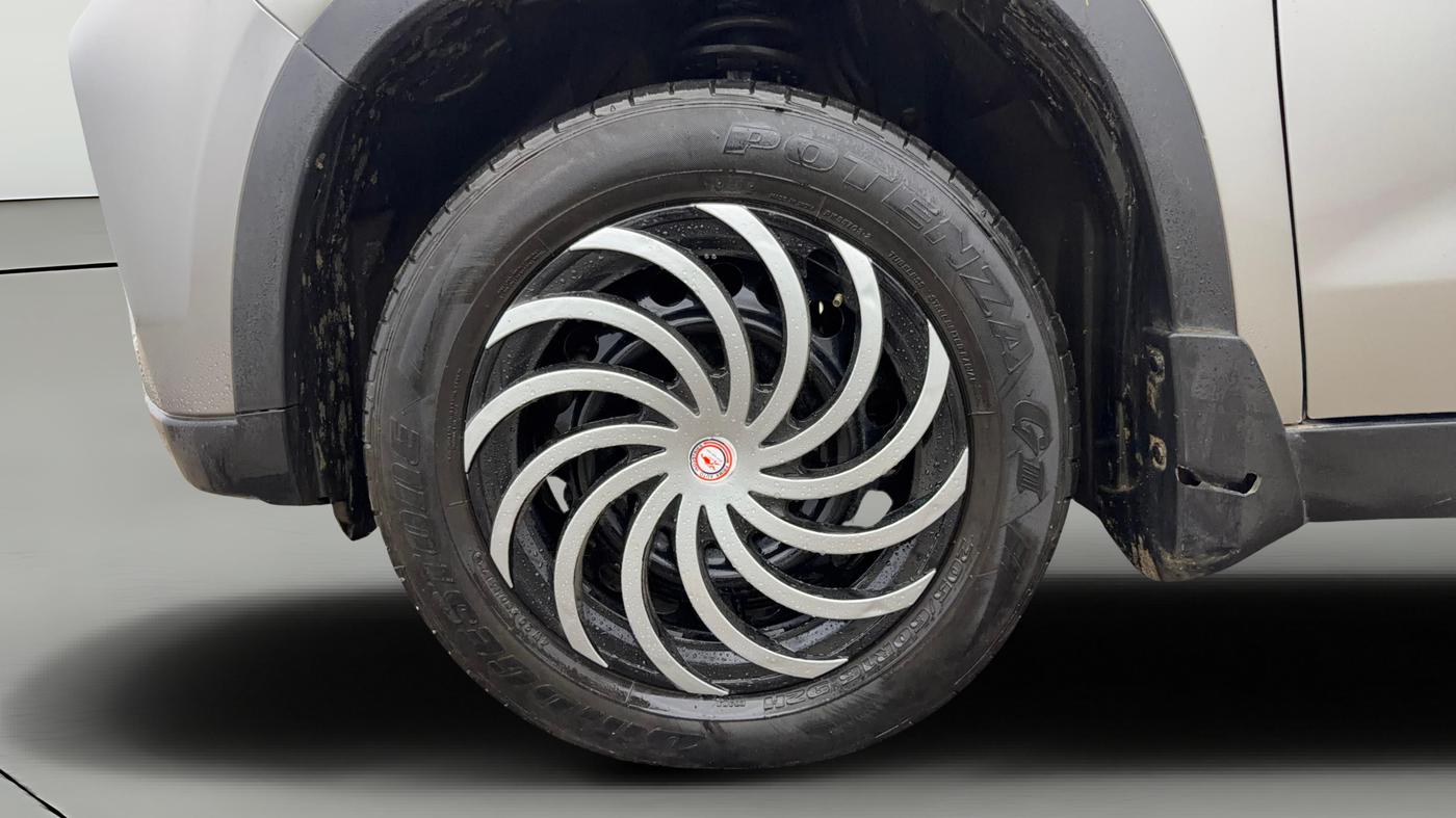 2021 Toyota URBAN CRUISER MID GRADE AT, Petrol, Automatic, 1,02,809 km, Left Front Wheel