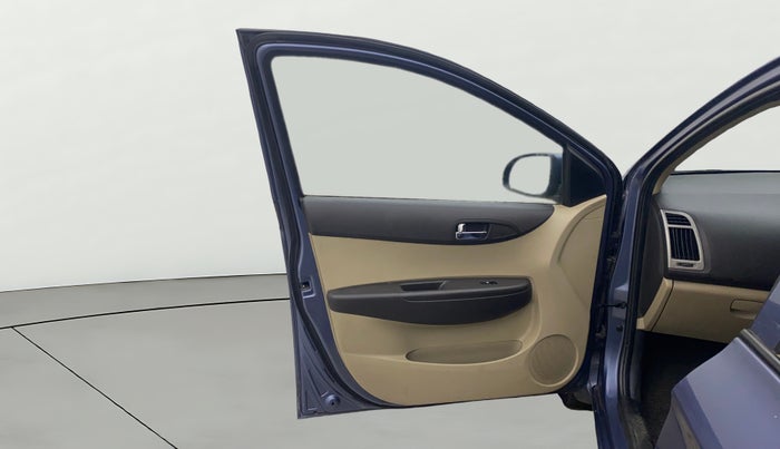 2014 Hyundai i20 SPORTZ 1.4 CRDI, Diesel, Manual, 75,389 km, LHS Front Door