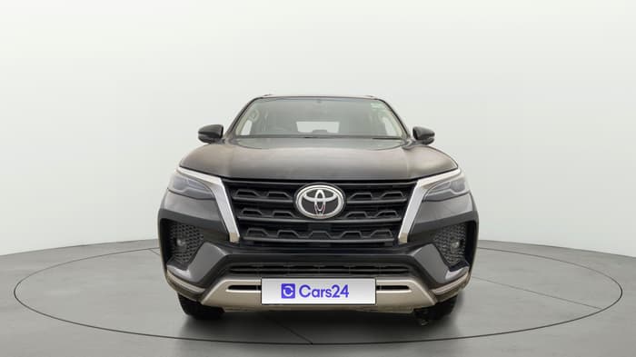 2021 Toyota Fortuner 2.8 4X2 MT, Diesel, Manual, 79,885 km, Front