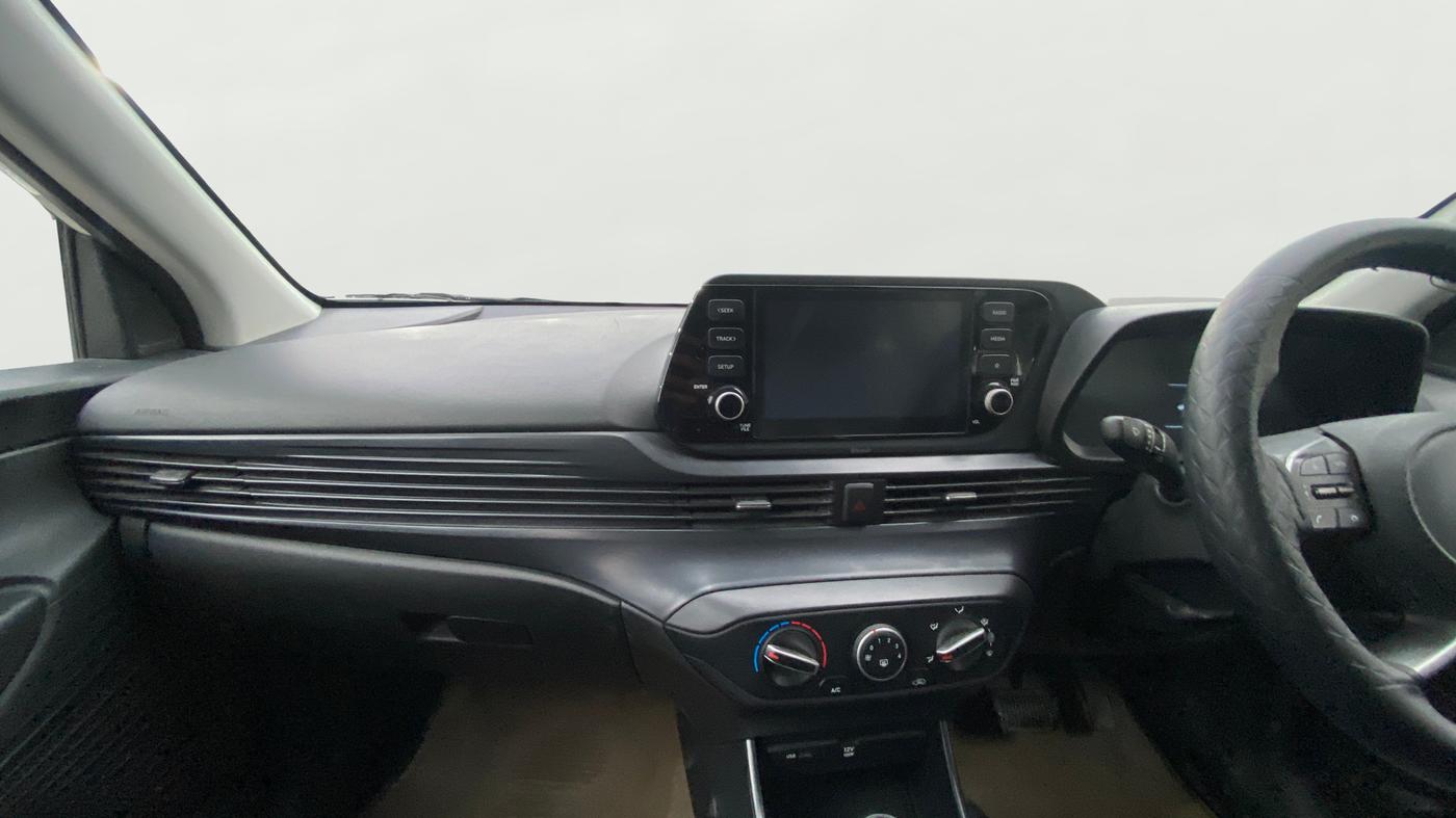 2021 Hyundai NEW I20 SPORTZ 1.2 AT, Petrol, Automatic, 41,775 km, Air Conditioner