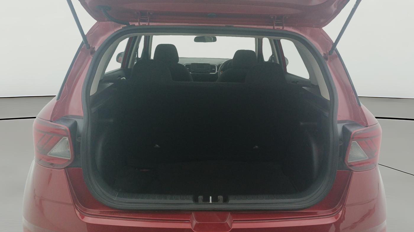 2021 Hyundai VENUE S 1.2, Petrol, Manual, 50,490 km, Boot Open Zoomed View