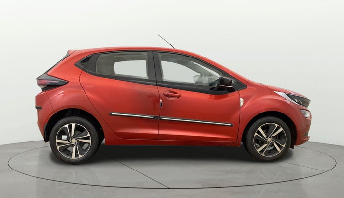 2020 Tata ALTROZ XZ PETROL, Petrol, Manual, 56,208 km, Right Side View