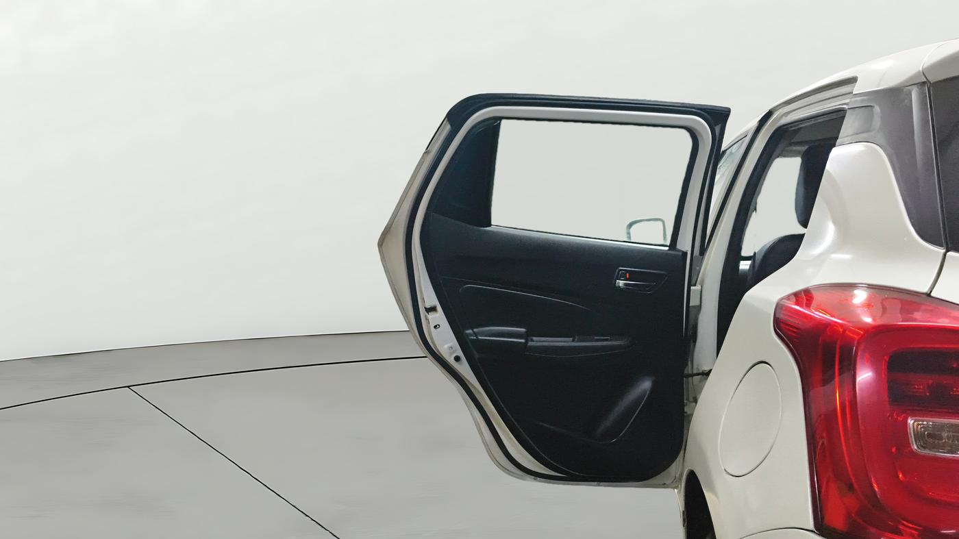 2018 Maruti Swift ZXI, Petrol, Manual, 91,044 km, LHS Rear Door
