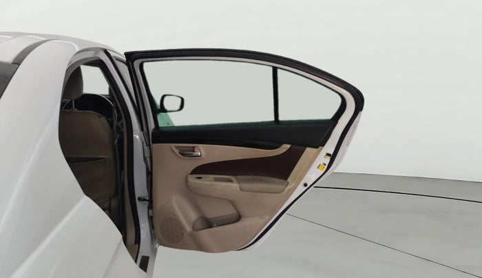 2016 Maruti Ciaz VXI+, Petrol, Manual, 84,661 km, RHS Rear Door