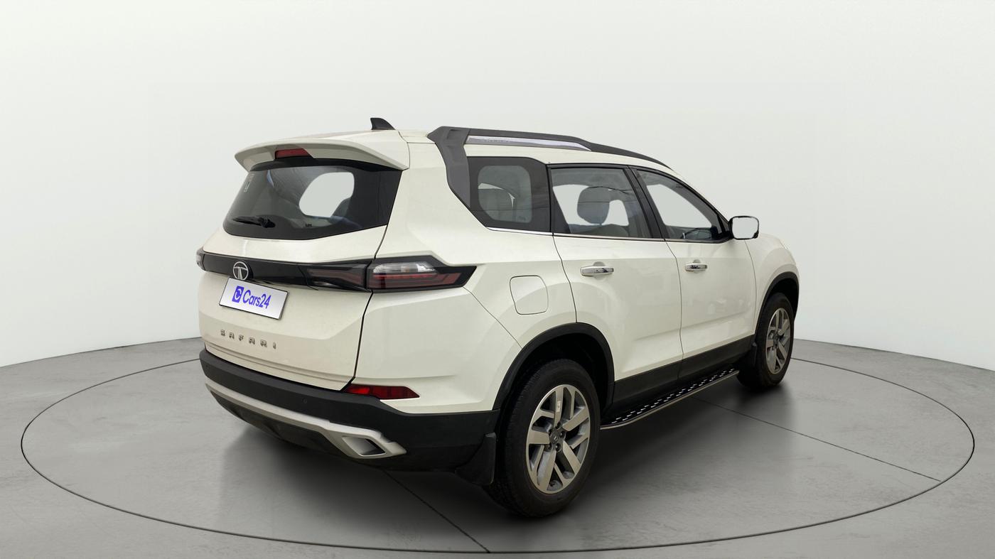 2023 Tata Safari XZA PLUS O 6STR, Diesel, Automatic, 17,805 km, Right Back Diagonal