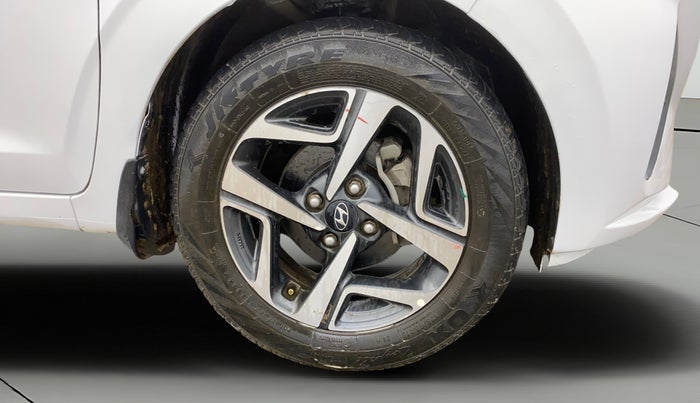 2021 Hyundai AURA SX 1.2, Petrol, Manual, 1,16,017 km, Right Front Wheel