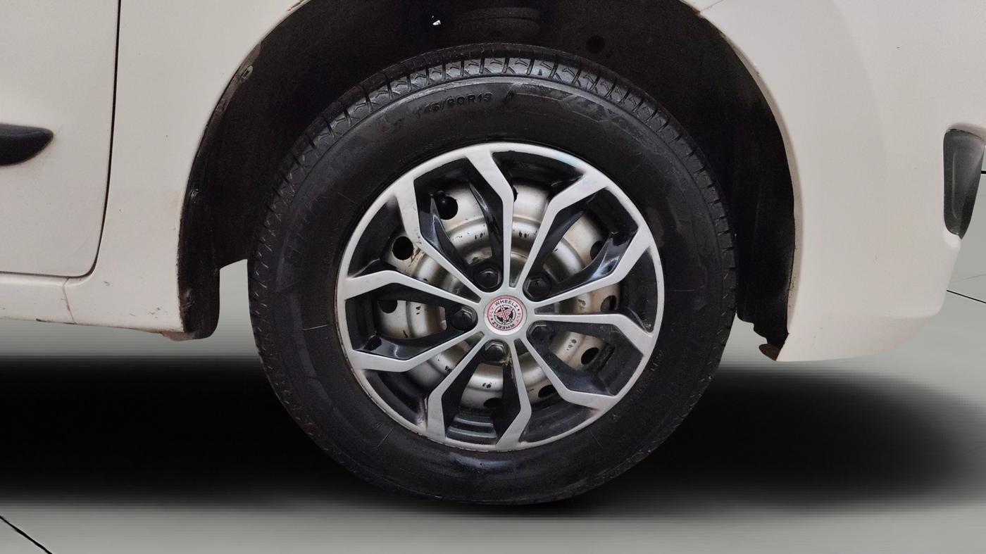 2014 Maruti Wagon R 1.0 LXI CNG, CNG, Manual, 78,371 km, Right Front Wheel