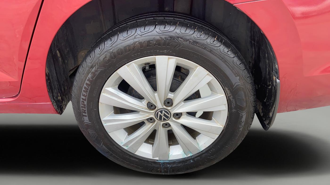 2022 Volkswagen VIRTUS HIGHLINE TSI 1.0 MT, Petrol, Manual, 16,832 km, Left Rear Wheel