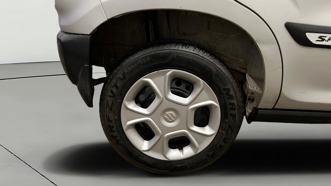2021 Maruti S PRESSO VXI+, Petrol, Manual, 34,924 km, Right Rear Wheel