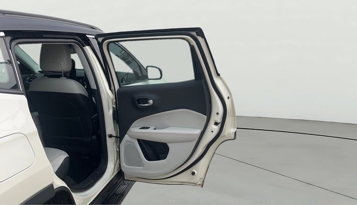 2018 Jeep Compass LIMITED 2.0 DIESEL 4X4, Diesel, Manual, 71,366 km, RHS Rear Door